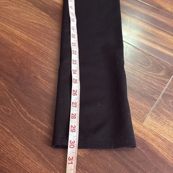 Theory Black Pull On Pants Size Medium - Picture 7 of 7
